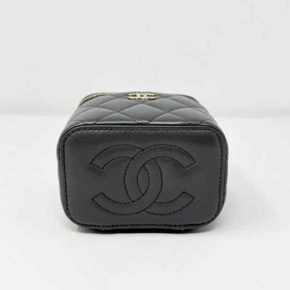 Chanel Mini Vanity Bag - Picture 5 of 12